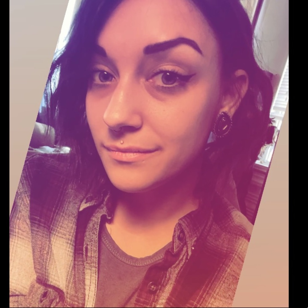 Meet your Posher, Tessa